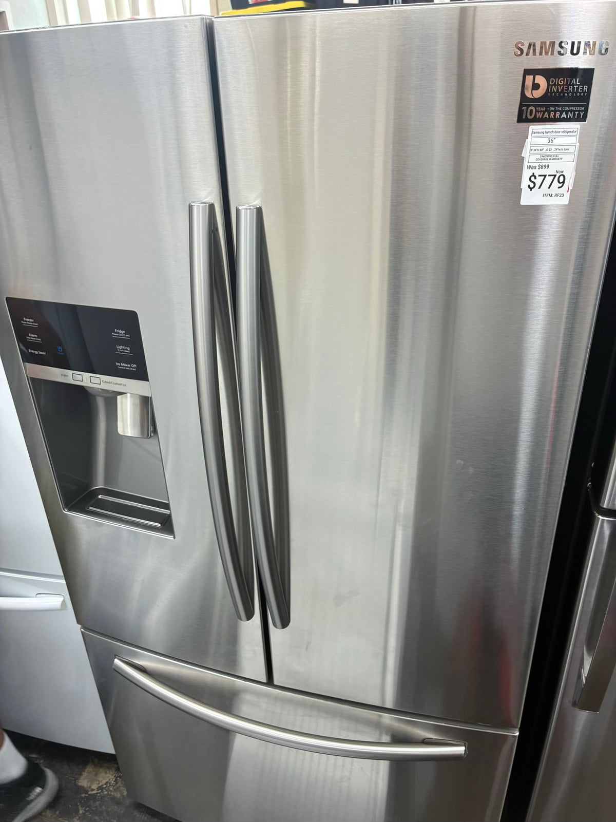 Samsung French door refrigerator stale stainless steel 36” ice maker water dispenser