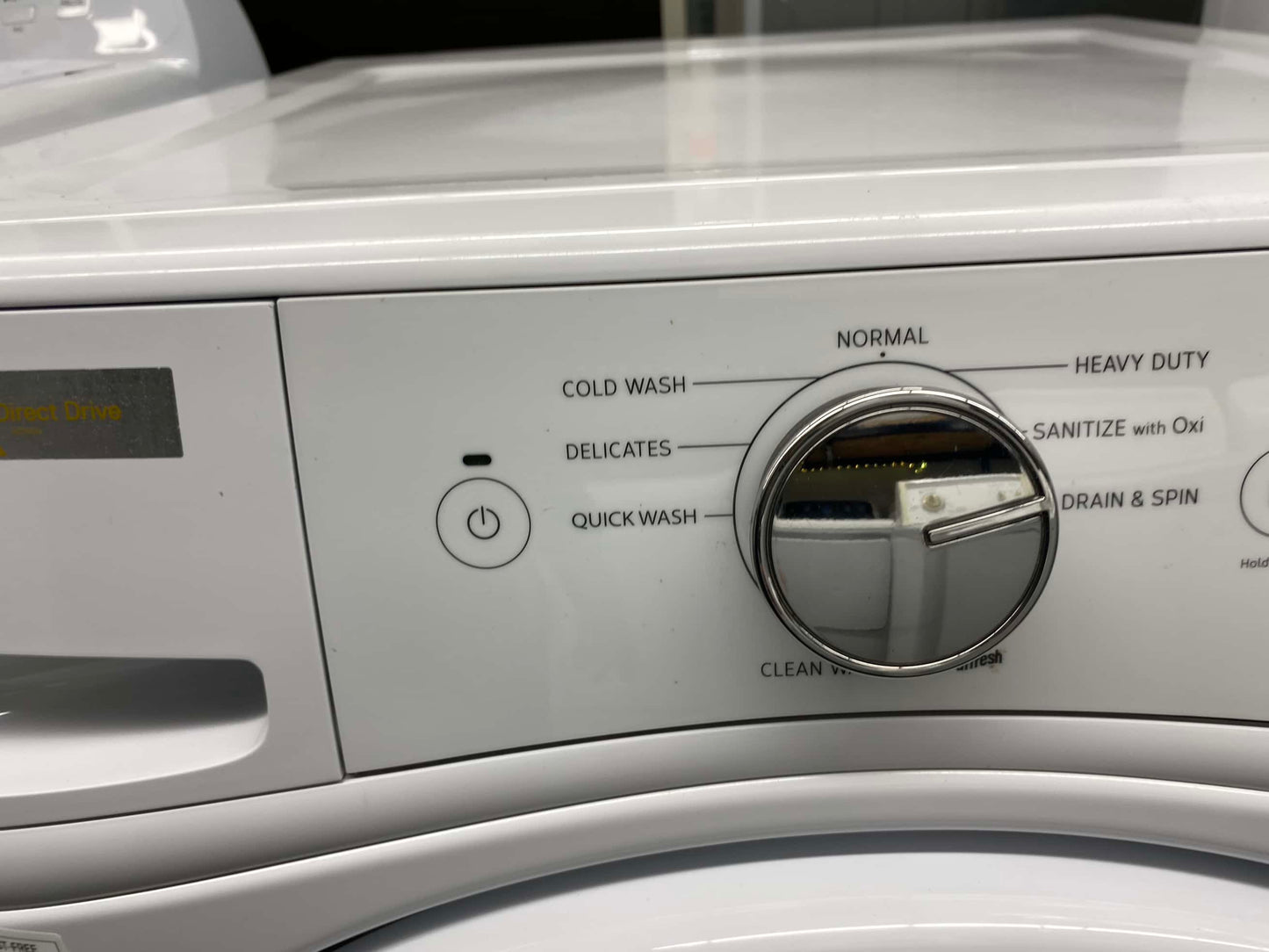 ITEM #W29Z Whirlpool front load washer machine  super capacity 27”