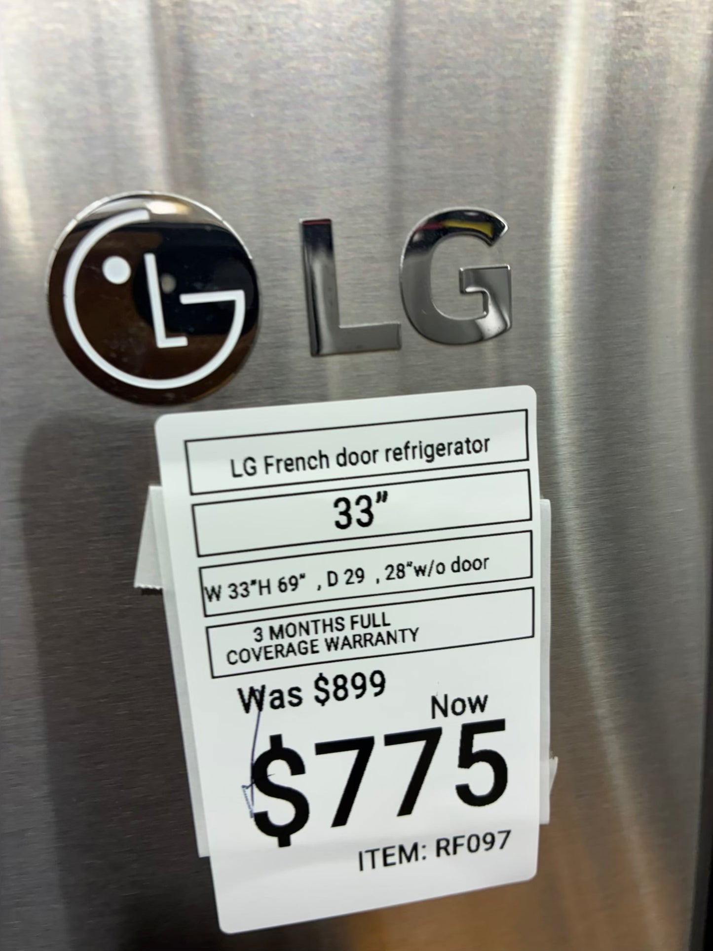 LG French door refrigerator stainless steel 33” ice maker water dispenser show case