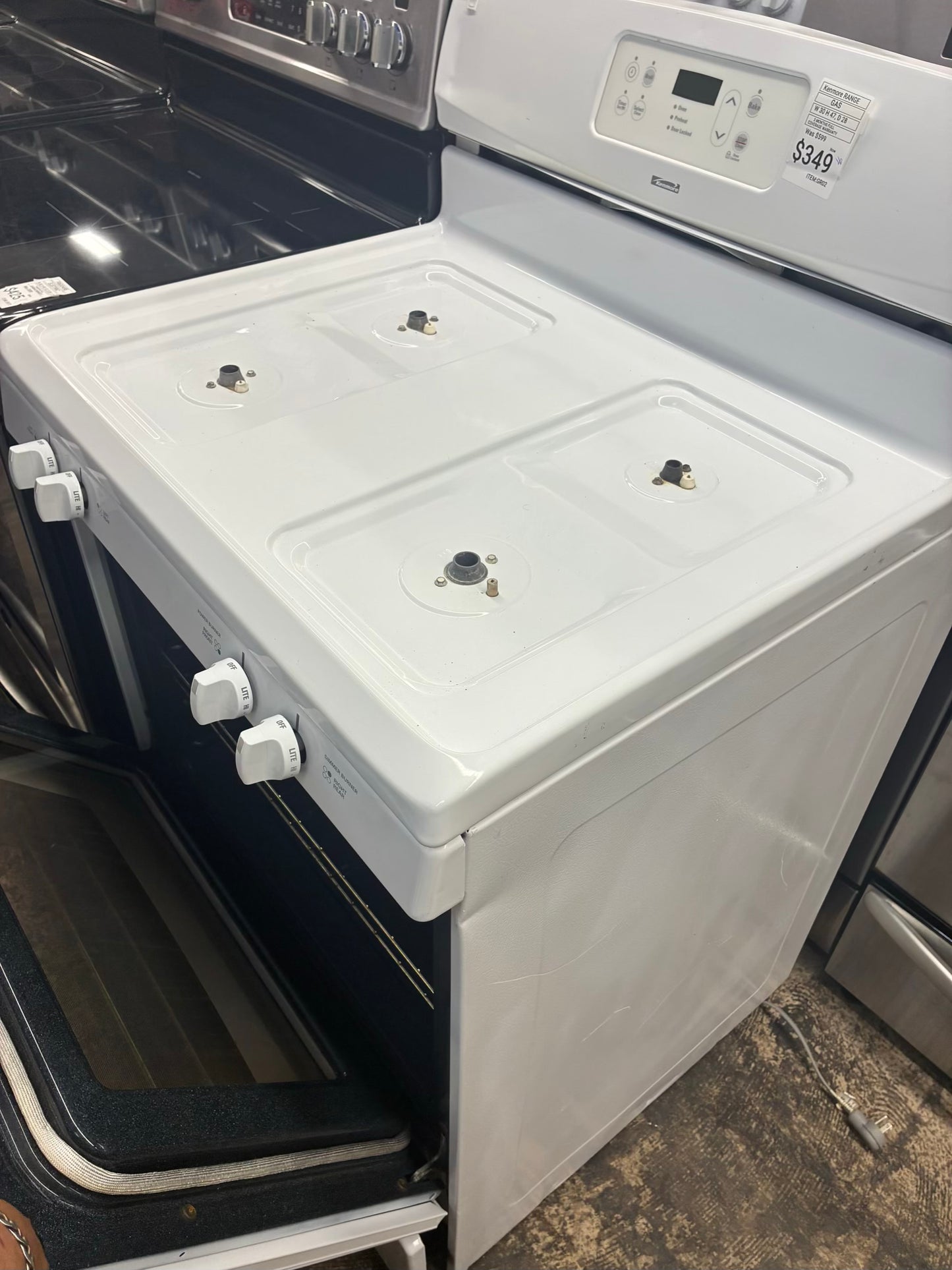 Kenmore Gas Range white 4 Burners 30”