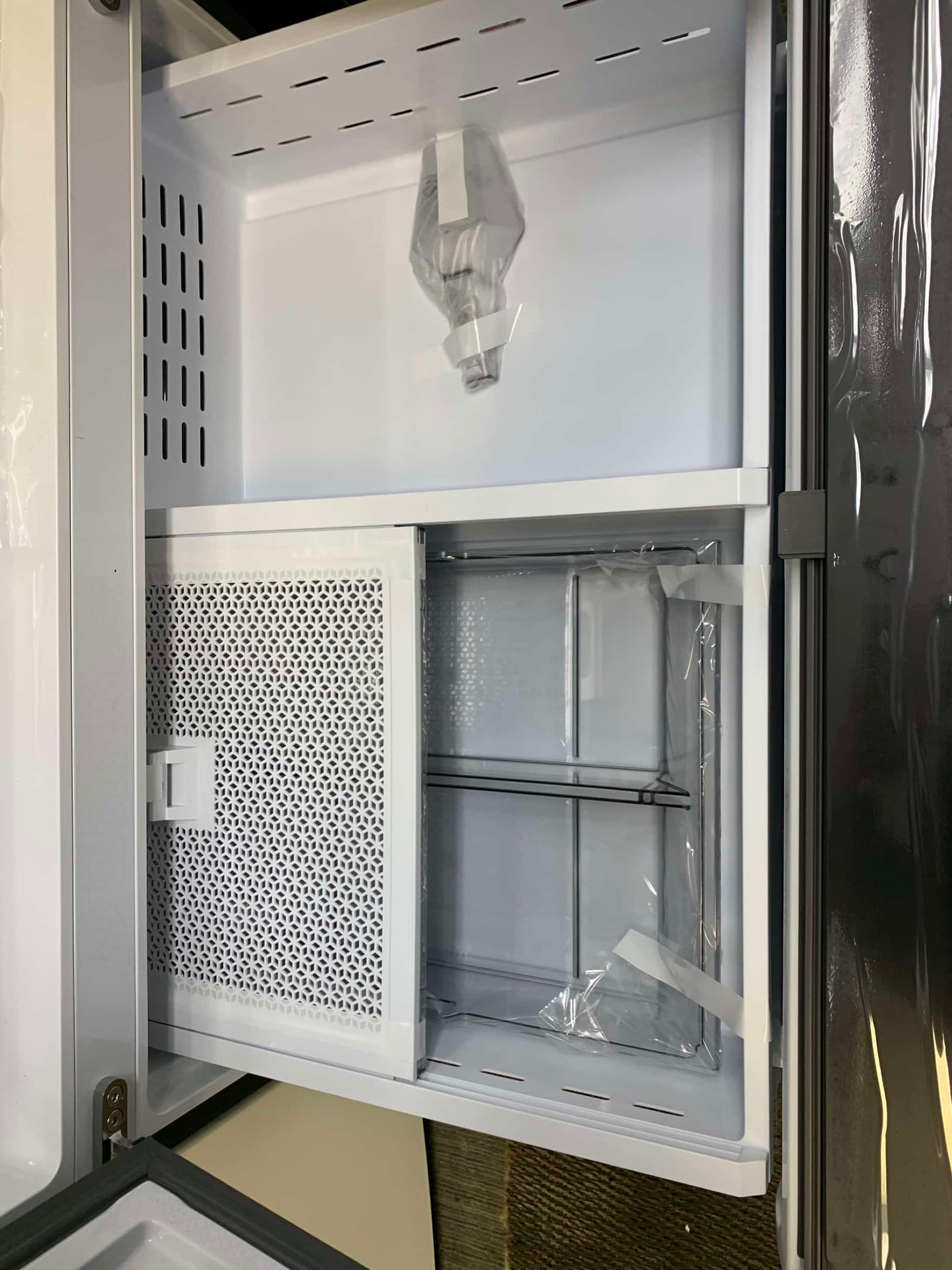 Item : #RF1076 Samsung Bespoke Open Box 30 cu. ft. 3-Door French Door Smart Refrigerator with Beverage Center in Stainless Steel, Standard 36” Depth RF789 - ST2