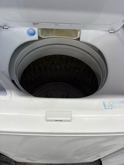 Samsung electric washer and dryer 27” top load