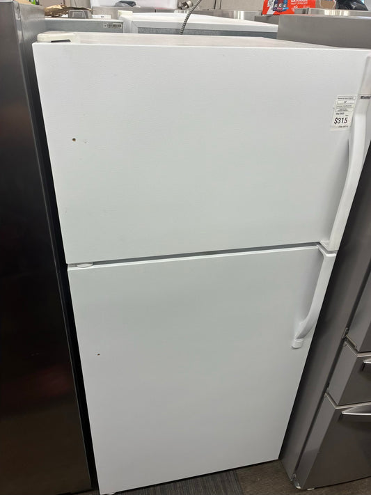 Kenmore Top Freezer Refrigerator 30” white