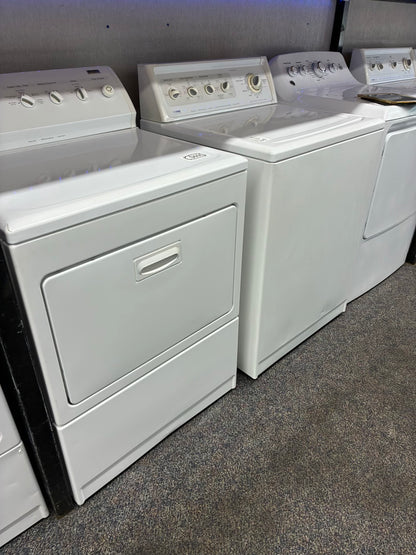 KENMORE WASHER N DRYER TOP LOAD GAS 27”