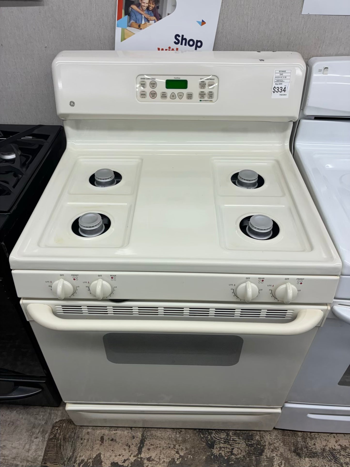 GE Gas Range beige color  4 Burners 30”