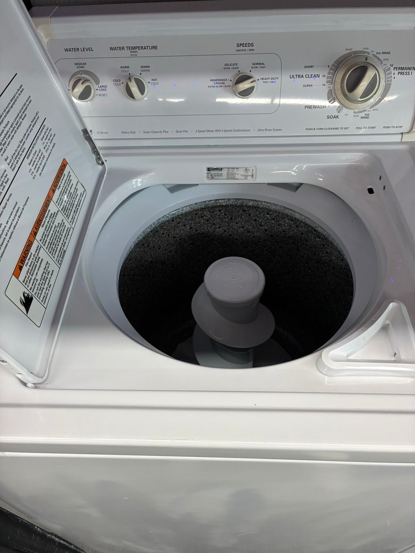 KENMORE WASHER N DRYER TOP LOAD GAS 27”