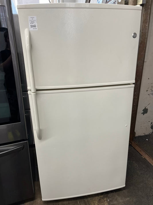 ^ ITEM: #RF28F GE top  freezer bisque refrigerator  33” in