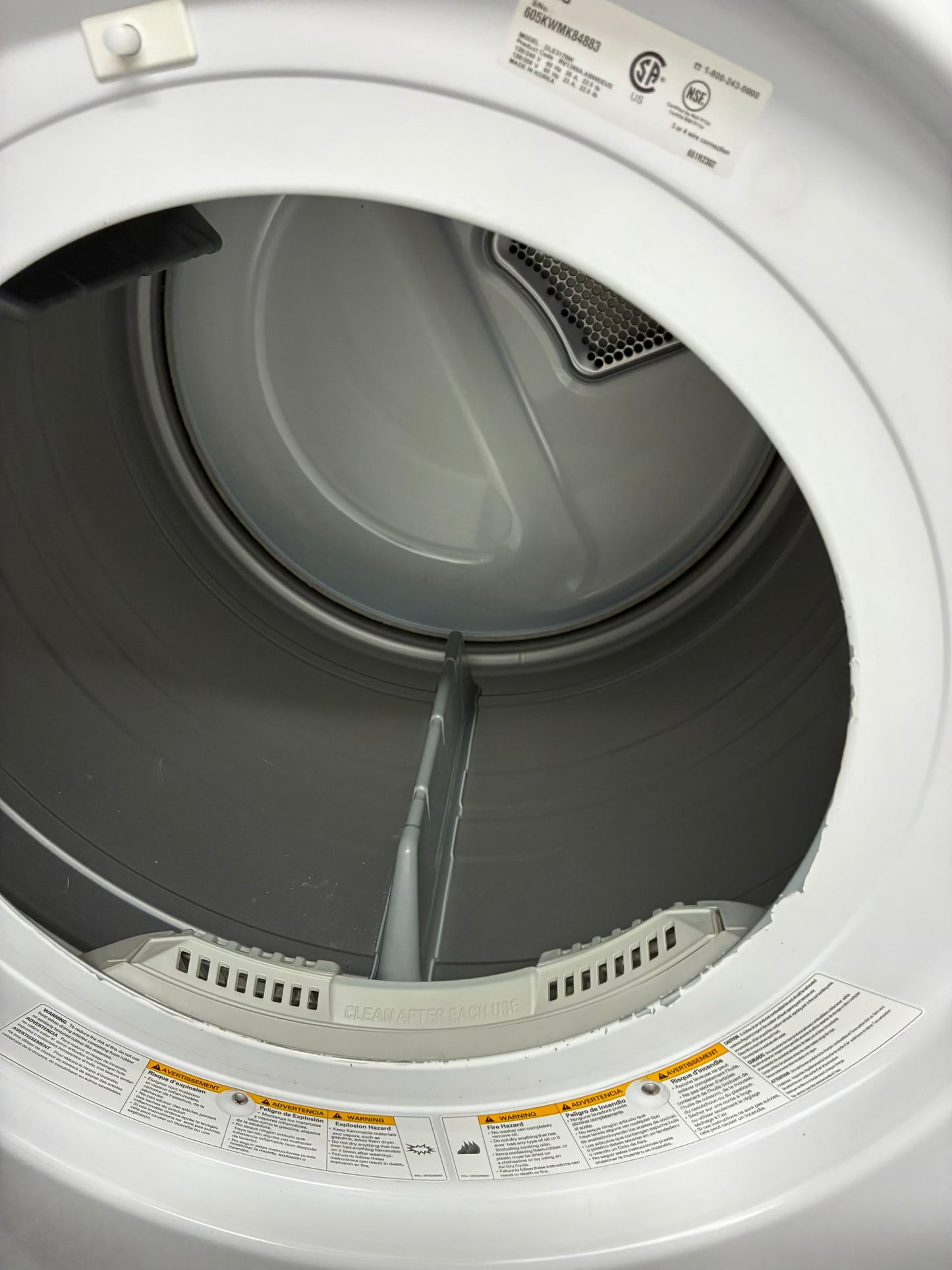 LG Electric Dryer 27” white front load
