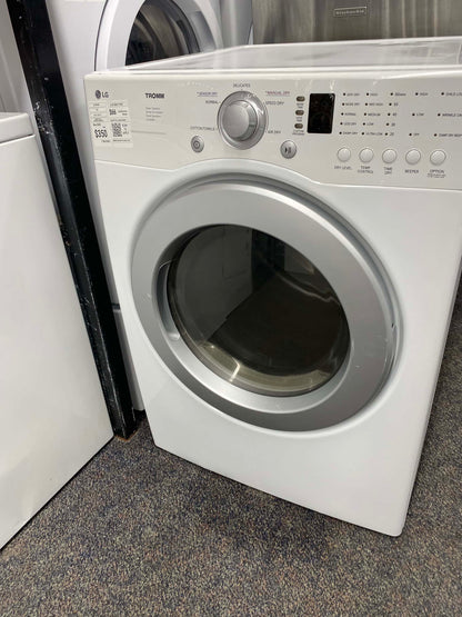 ITEM #GD83F  LG GAS dryer largue capacity Stainless steel drum color white 27”