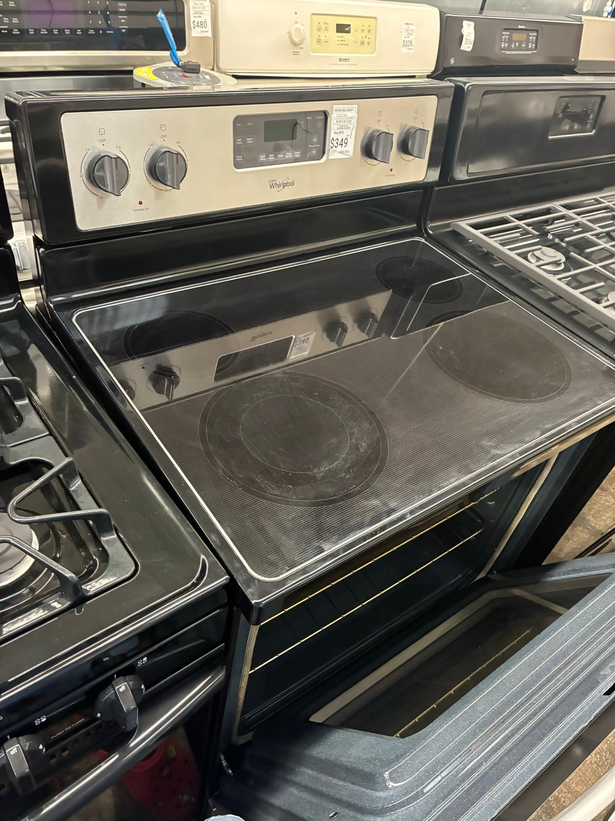 Whirlpool electric range stainless steel 30”