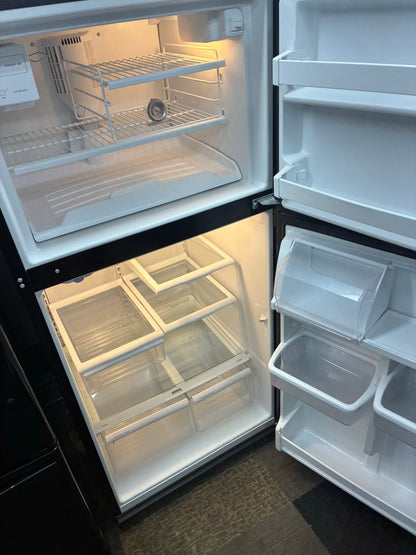 Kenmore top freezer refrigerator black  30”