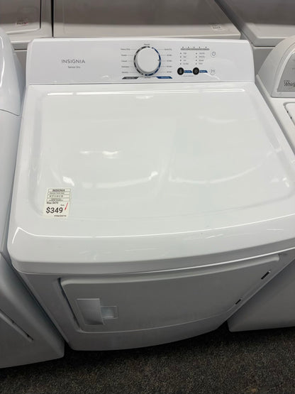 Insignia electric dryer 27” large capacity white