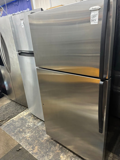 Whirlpool top freezer refrigerator stainless steel 33”