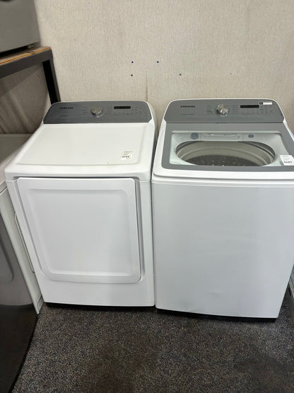 SAMSUMG electric washer and dryer 27” top load
