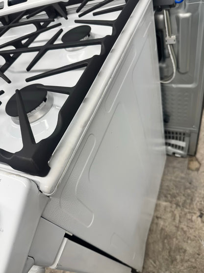 Ge gas range slide-in white color , 5 burner convection bake multi rack