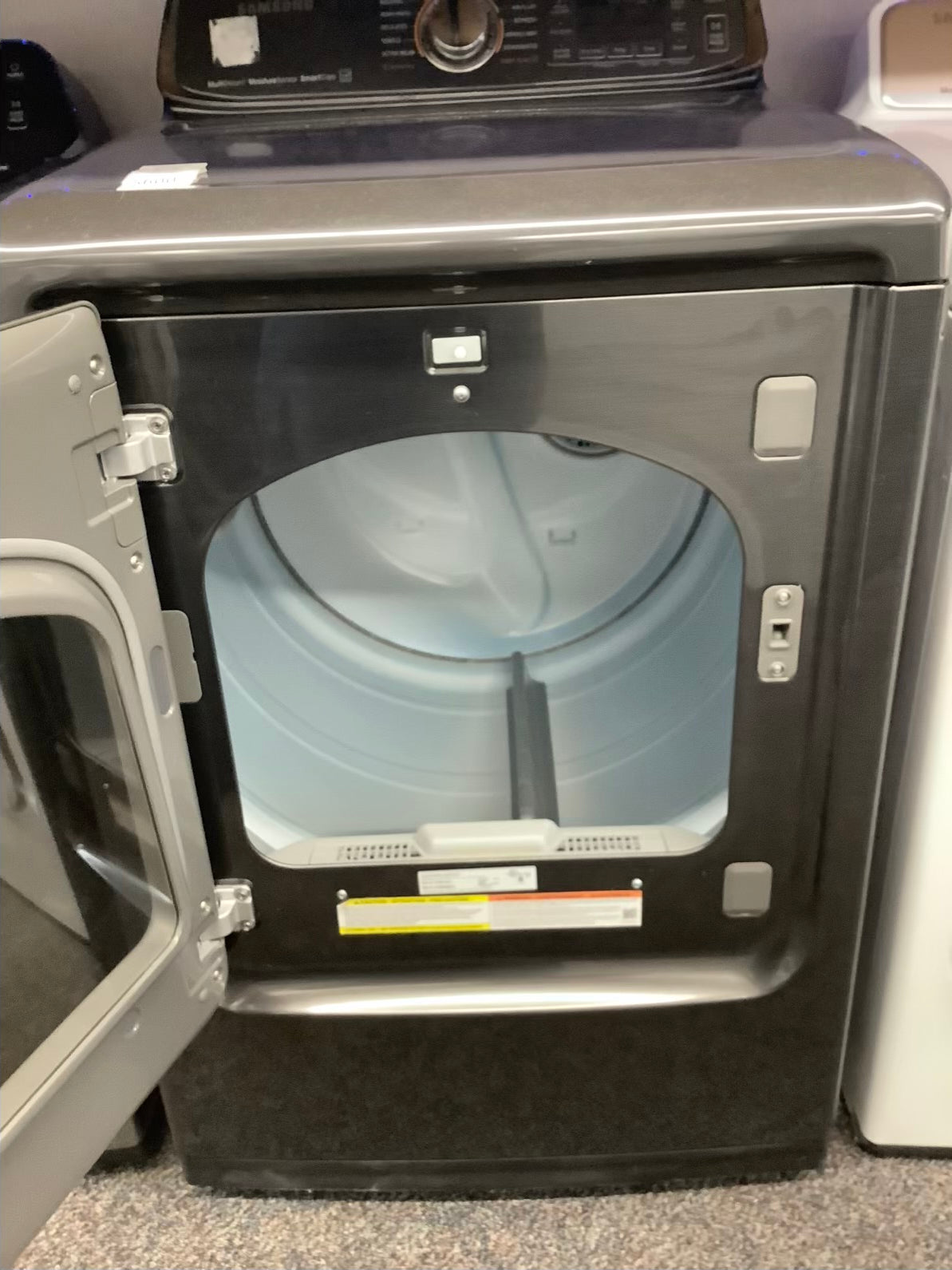 SAMSUNG WASHER N DRYER TOP LOAD ELECTRIC 27”