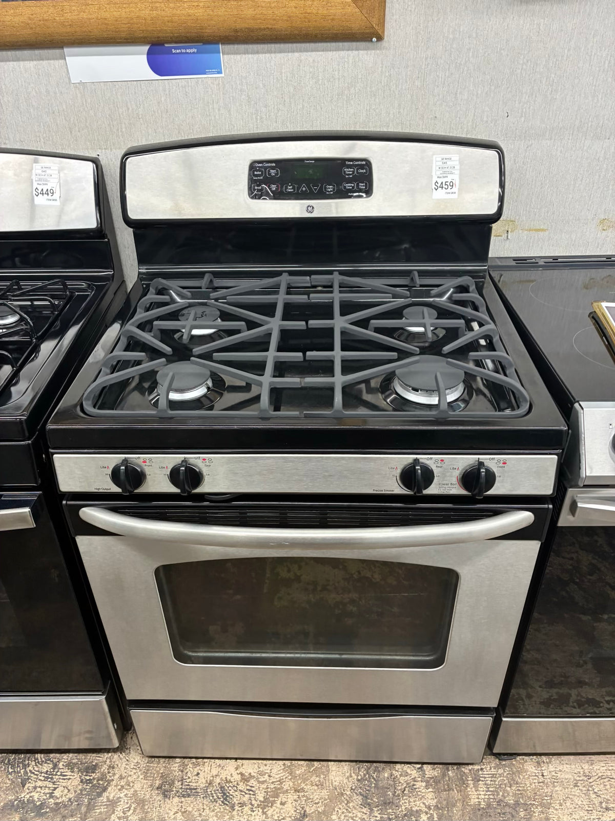 GE Gas Range Stainless Steel 4 Burners 30”