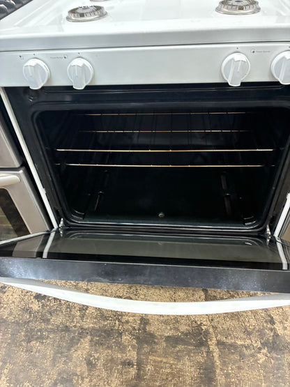 Whirlpool Gas Range white color  4 Burners 30”