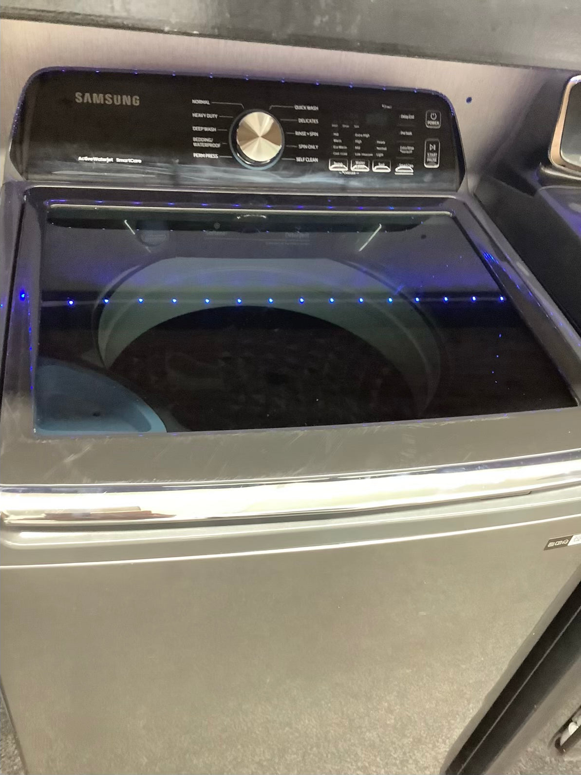 SAMSUNG WASHER N DRYER TOP LOAD ELECTRIC 27”