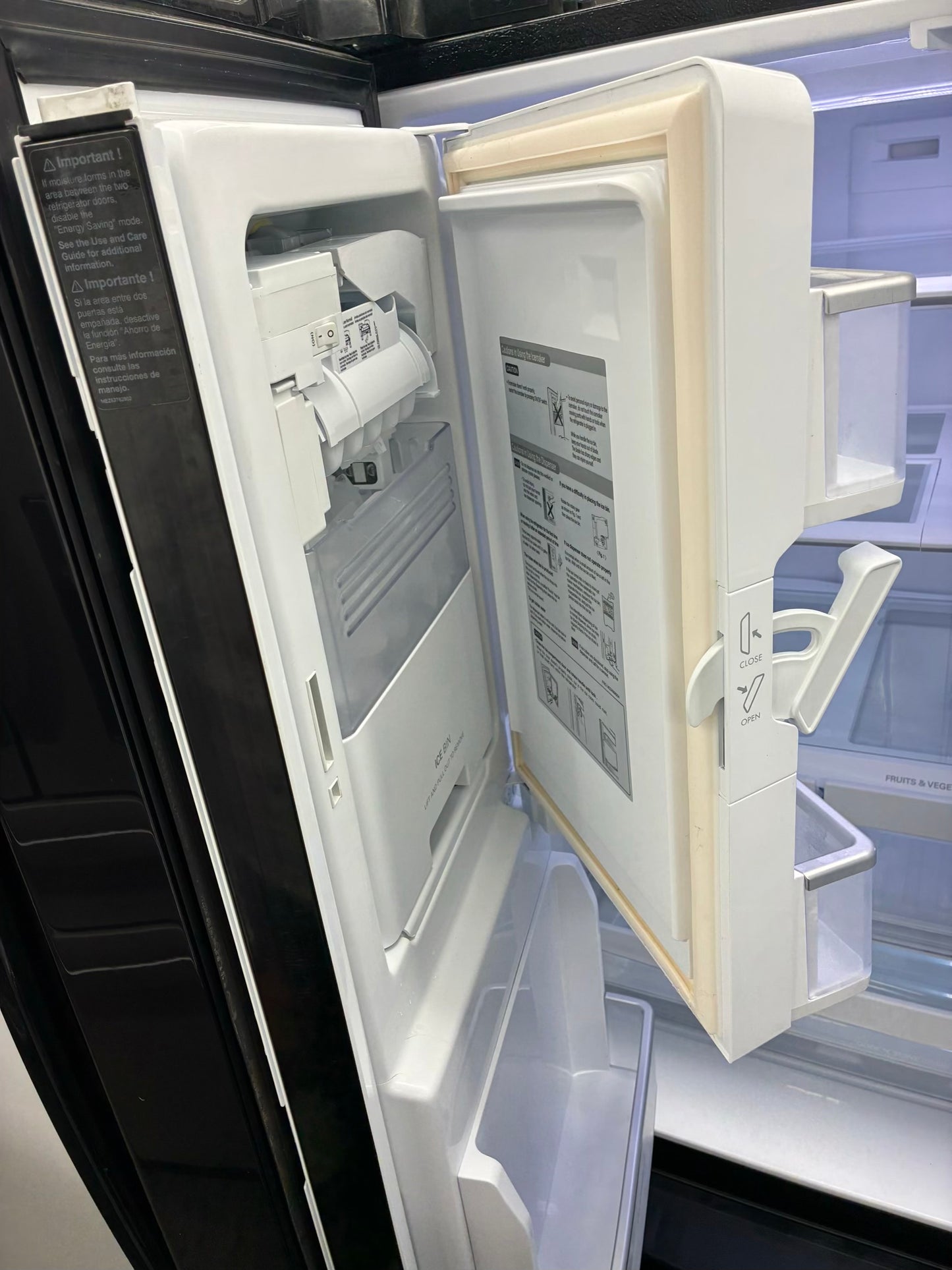 LG French door refrigerator black 33 in