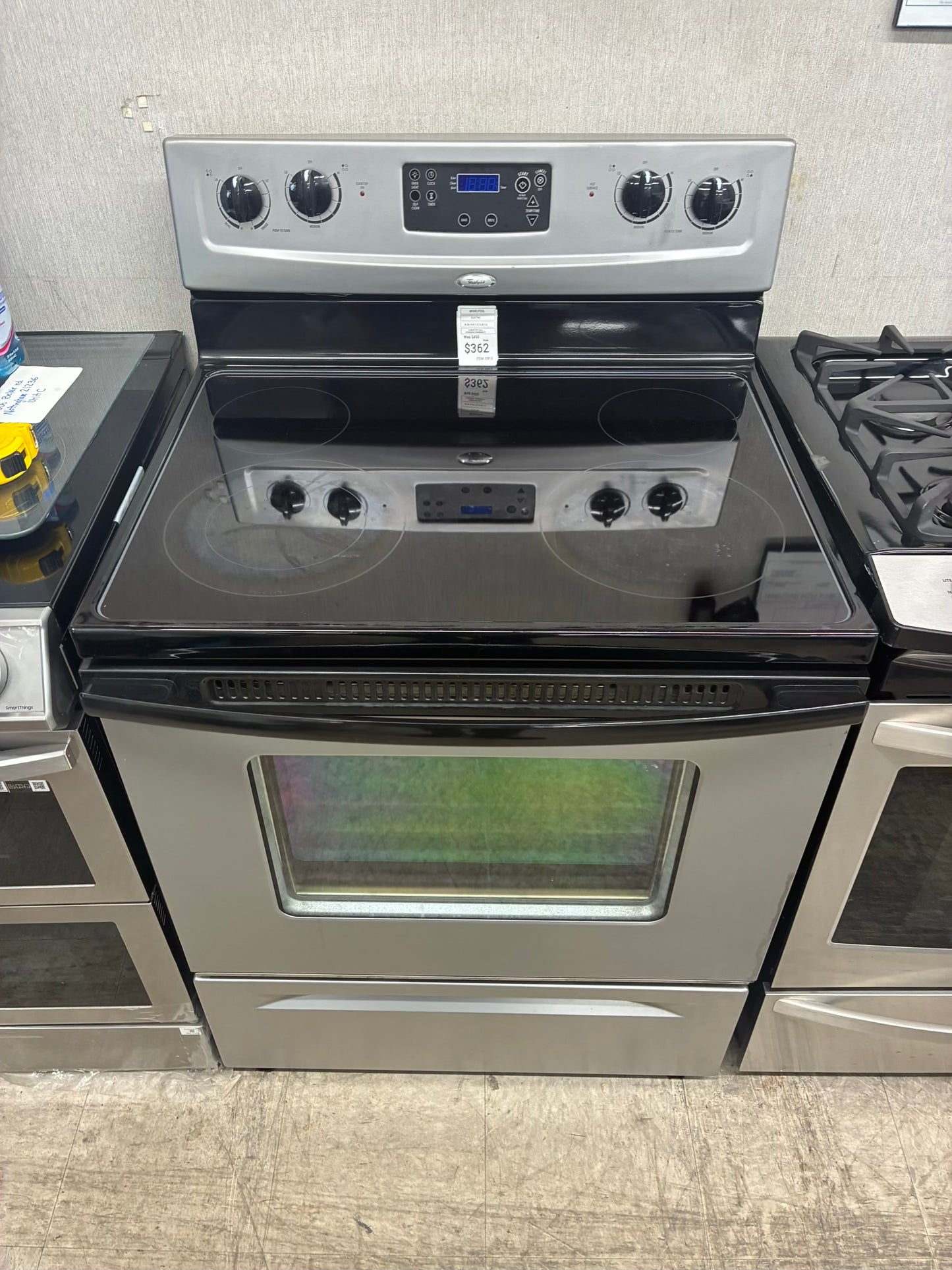 Whirlpool electric white  range 4 burner 30 inch