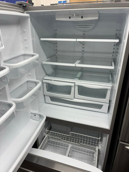 Whirlpool bottom freezer refrigerator stainless steel 33”