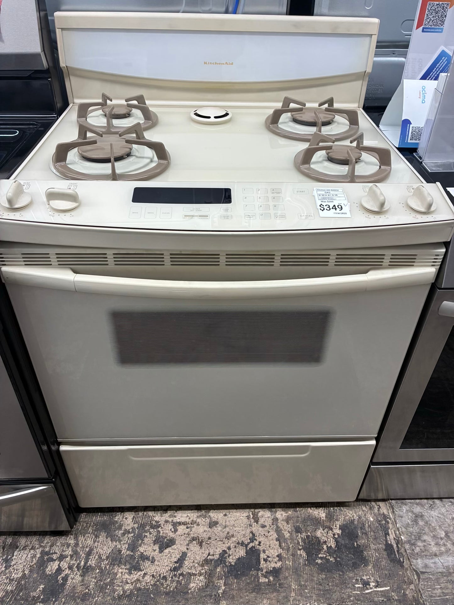 Kitchen Aid Gas Range cream color  4 Burners 30”
