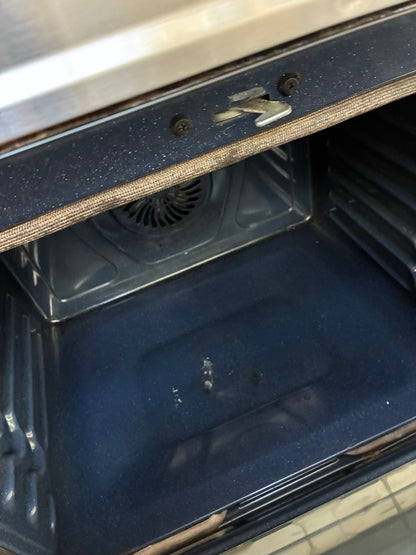 Samsung electric range black 5 burners 30” air fryer