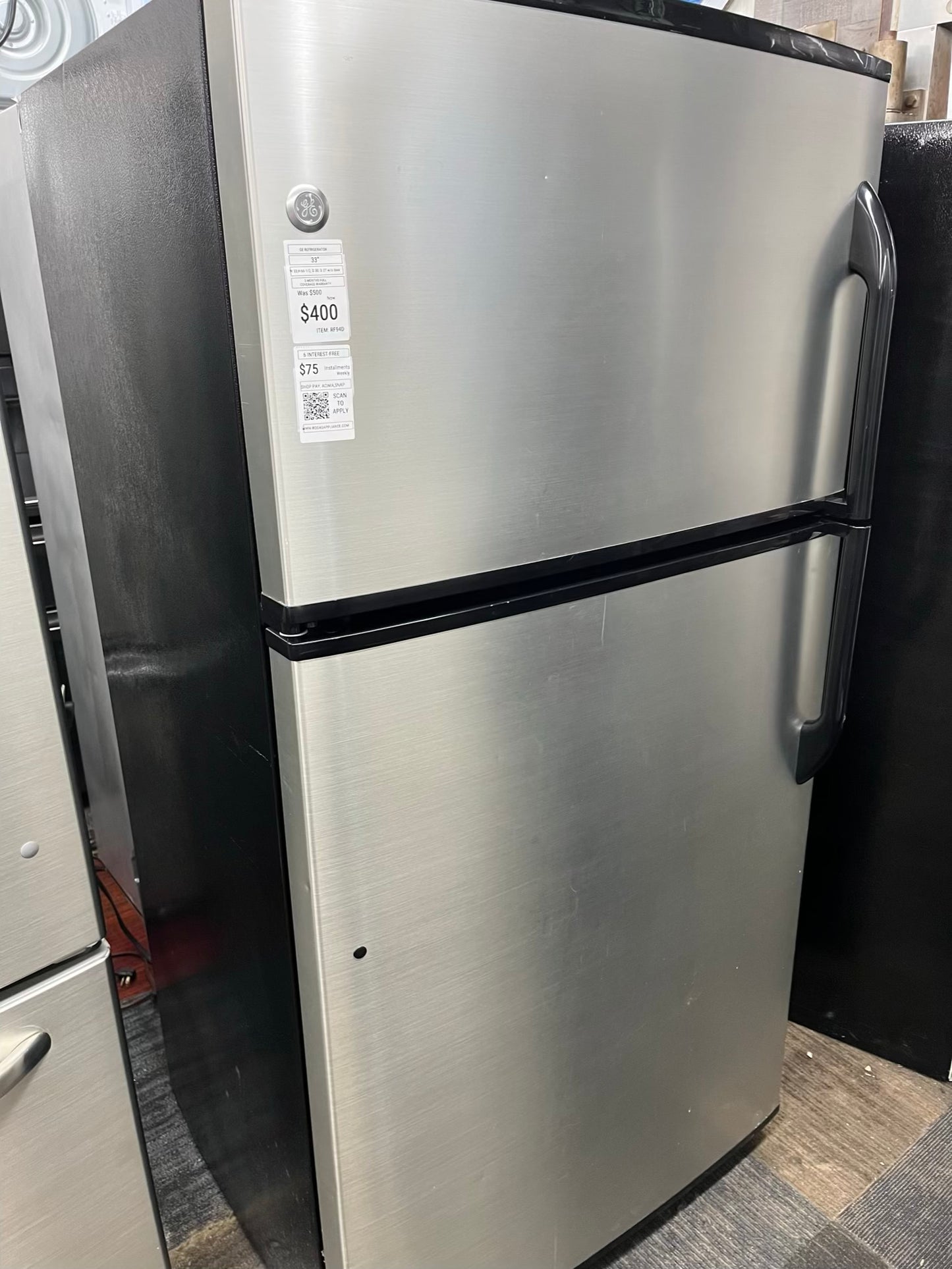 ITEM: #RF94D GE top freezer stainless steel  refrigerator  33” in