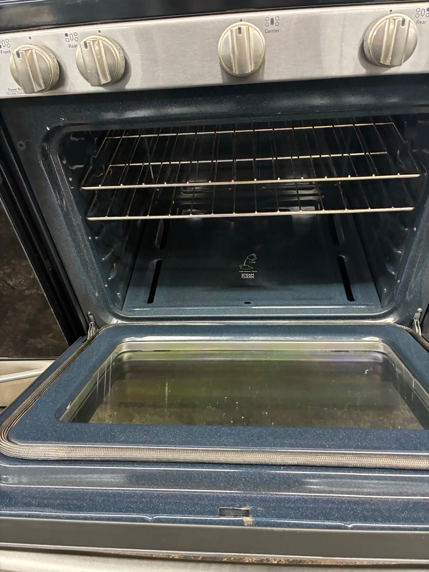 GEGas Range Stainless Steel 5 Burners 30”