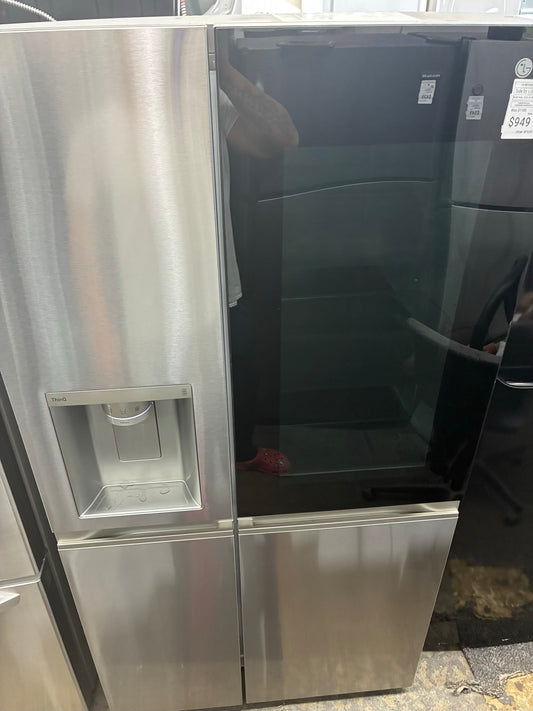 LG side by side refrigerator stainless steel 36” ice maker water dispenser ice maker