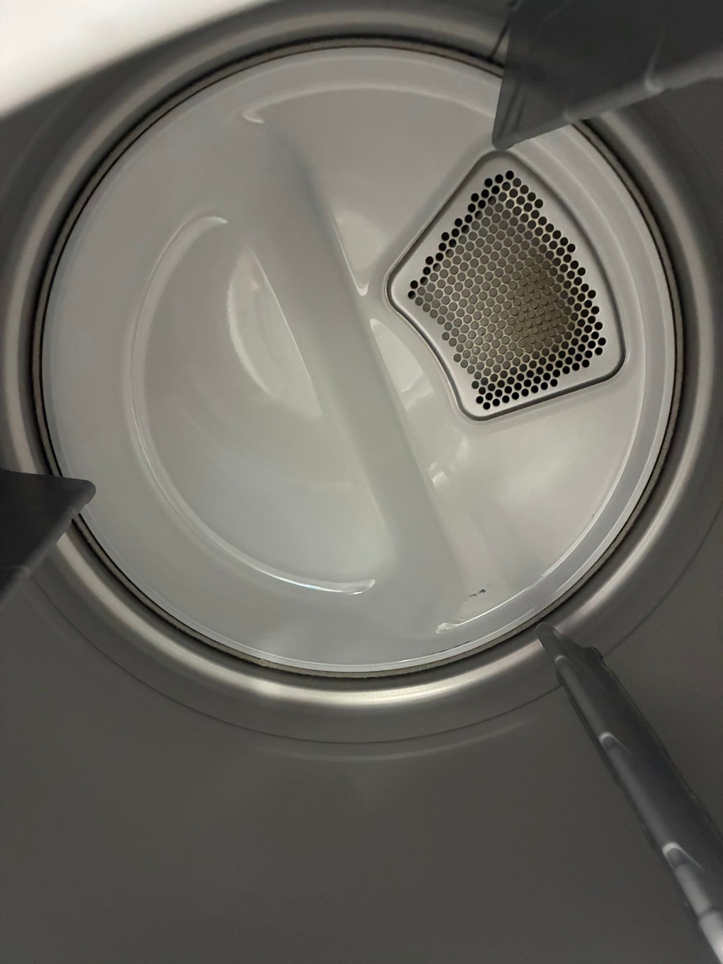 LG Electric Dryer 27”  white front load