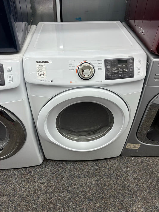 SAMSUMG gas dryer 27” large capacity white