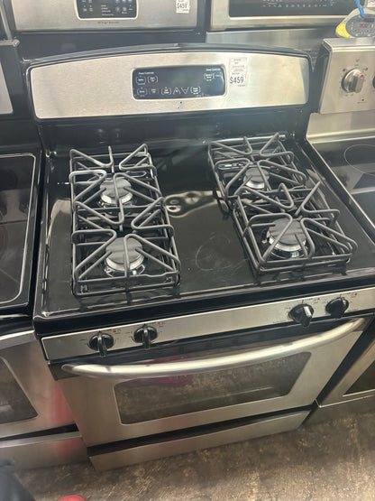 GE Gas Range Black 4 Burners 30”