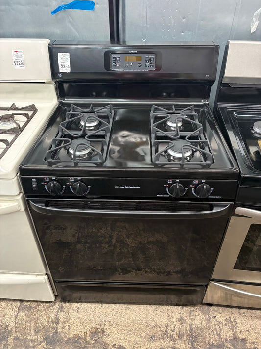 GE Gas Range Black 4 Burners 30”