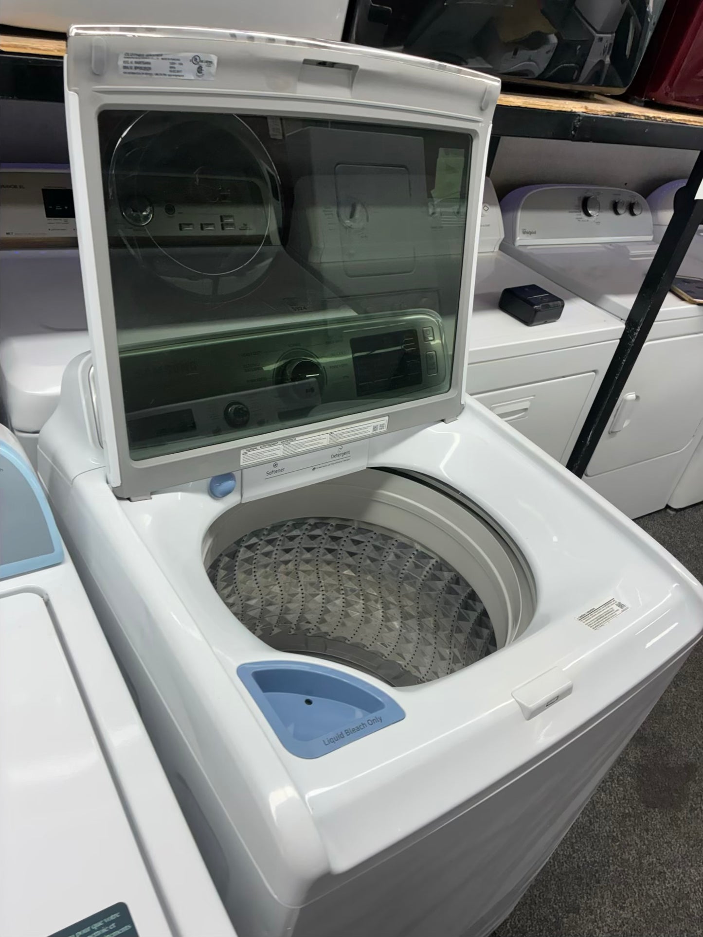 Samsung top load large capacity white 27”