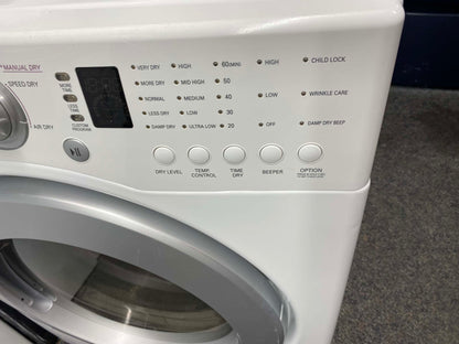 ITEM #GD83F  LG GAS dryer largue capacity Stainless steel drum color white 27”