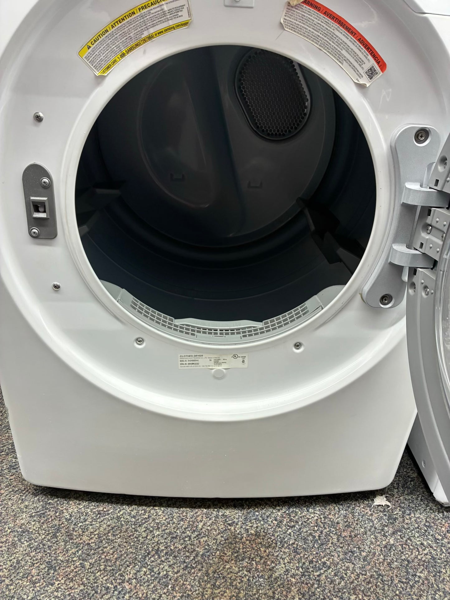 Samsung Electric Dryer 27” white front load