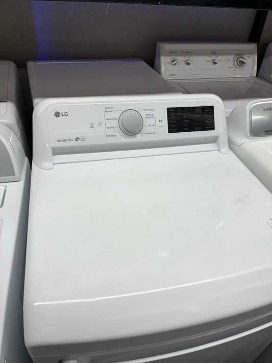 LG gas dryer 27” large capacity white