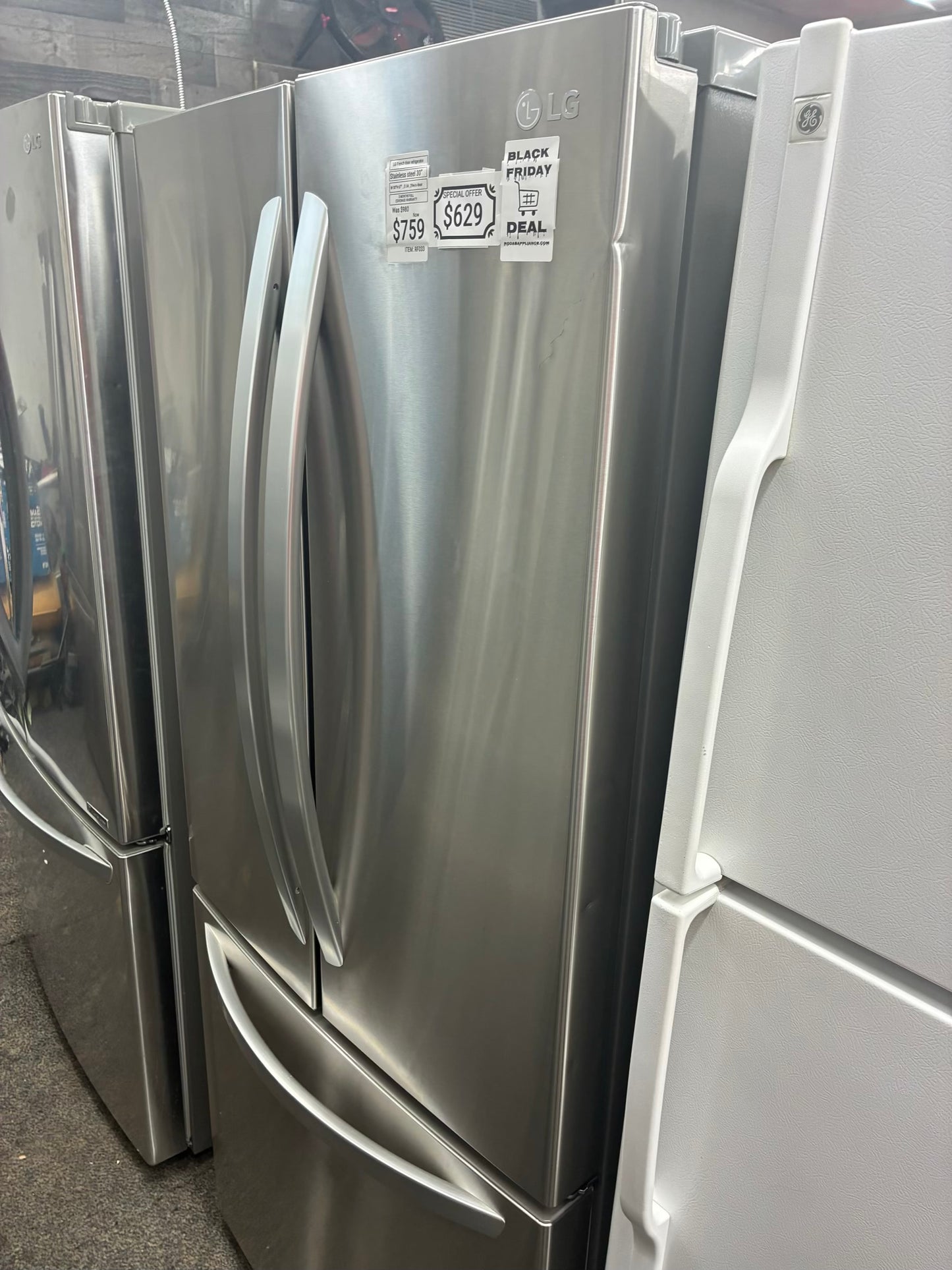 LG french door  refrigerator stainless steel 30”, Ice Maker BLACK FRIDAY SALE