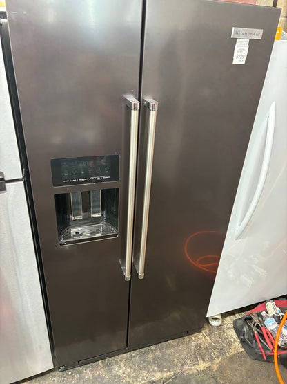 KitchenAid side by side refrigerator stainless steel 36” ice maker water dispenser ice maker