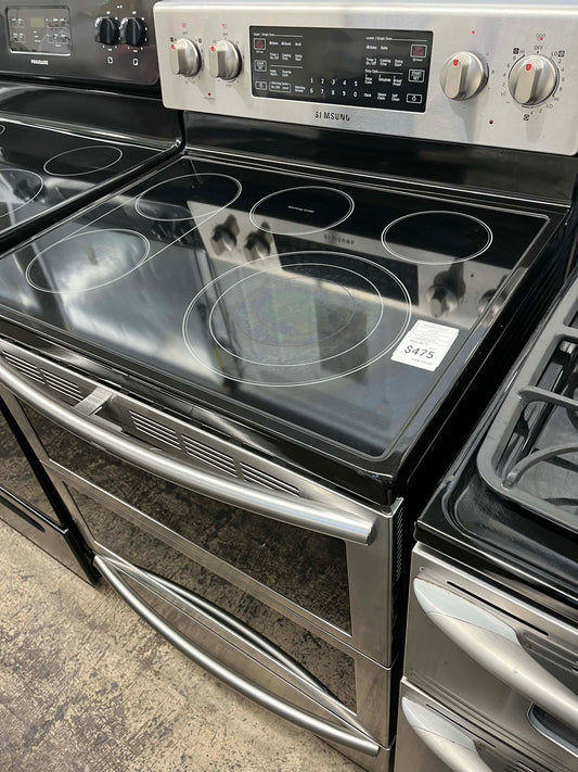 - Item: #ER28G  Samsung electric range 5 burner  range 30 in Convection double oven