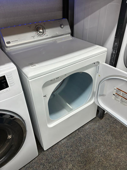 Maytag electric dryer 29” large capacity white