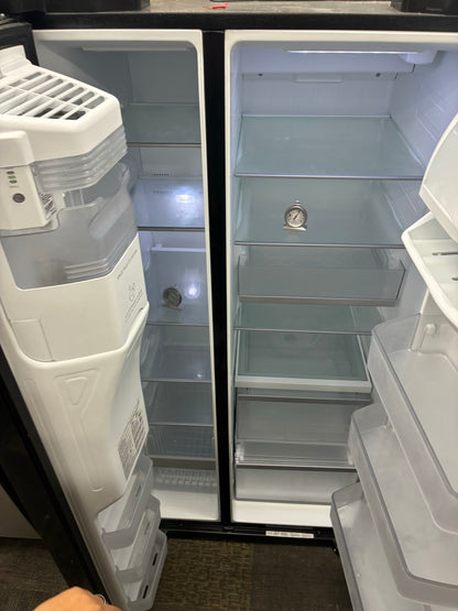Kenmore side by side refrigerator ice maker water dispenser 36” in