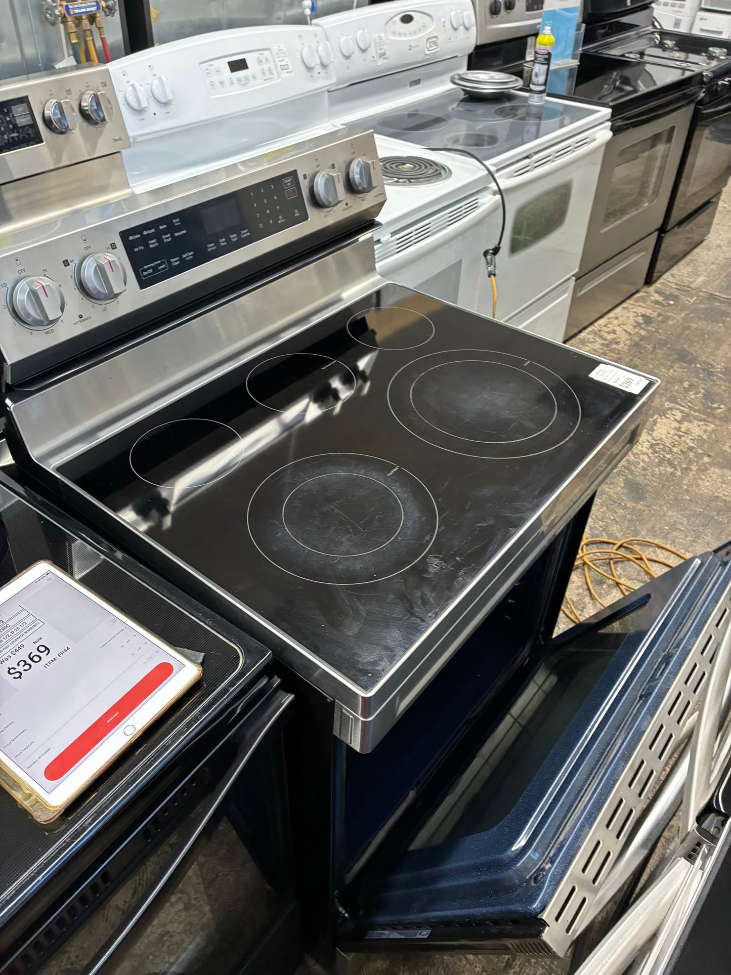 Samsung electric range black 5 burners 30” air fryer