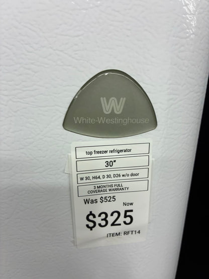 White Westinghouse Top Freezer Refrigerator 30” white