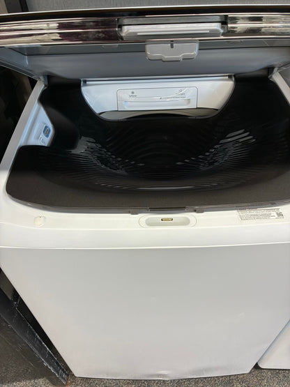 Samsung Gas set washer and dryer 27” white