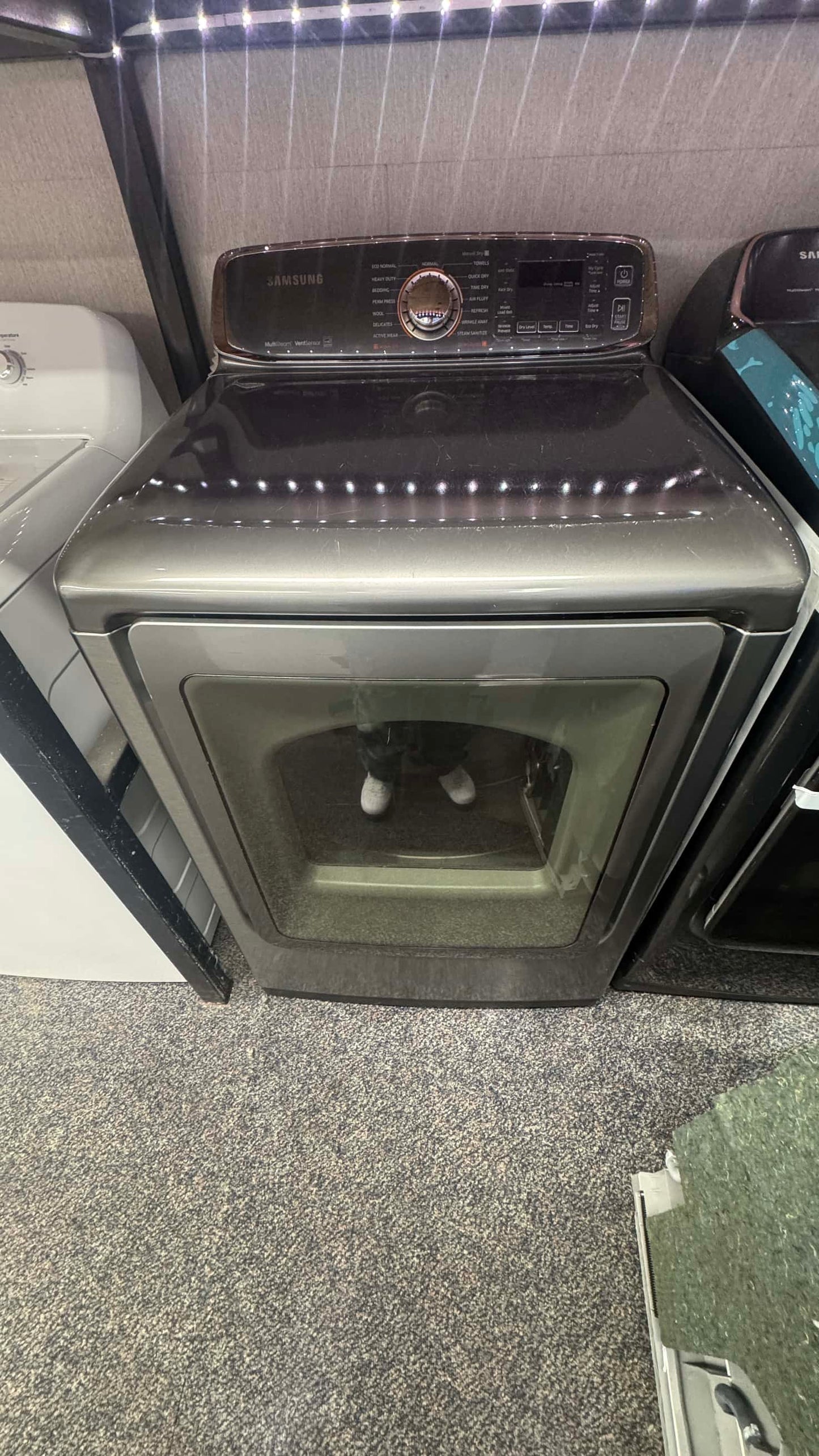 . Samsung electric dryer stainless steel whit steam cycles and sensor dry