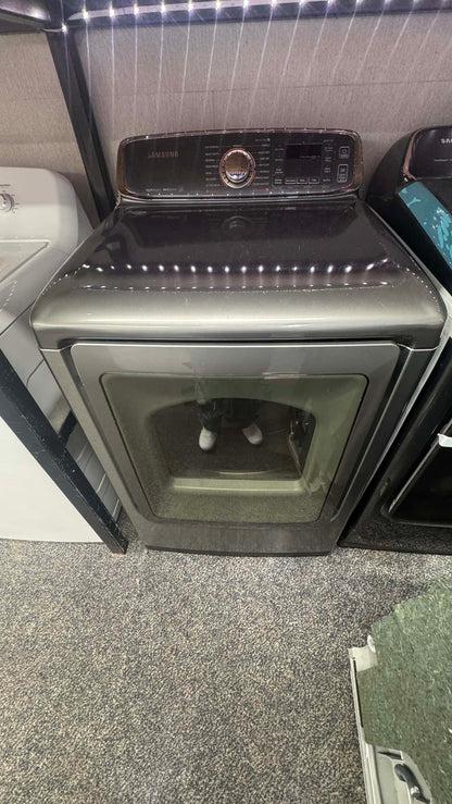 . Samsung electric dryer stainless steel whit steam cycles and sensor dry