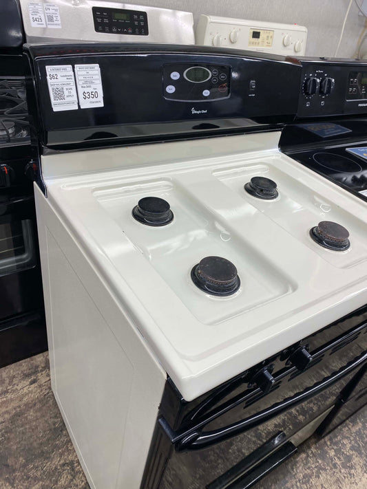 . ITEM #GR97K Magic Chef gas range 4 burner black and bisque color 30 inch *more pictures soon
